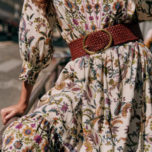 Sezane Accessories - BNWOT Sezane Fétiche Belt